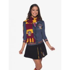 Echarpe Gryffondor, Modèle Luxe 5 Echarpe Gryffondor, Modèle Luxe -Boutique De Carnaval D'Halloween Echarpe gryffondor modele luxe 68321